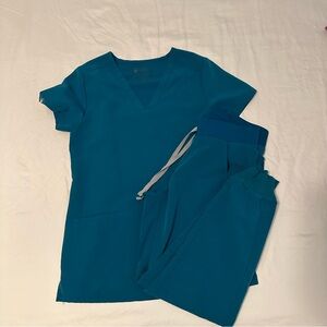 FIGS Casma top and Zamora joggers in dark teal